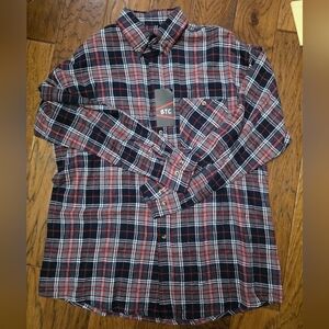 BTC Men's Classic Red and Navy Plaid Shirt NWT sz Med